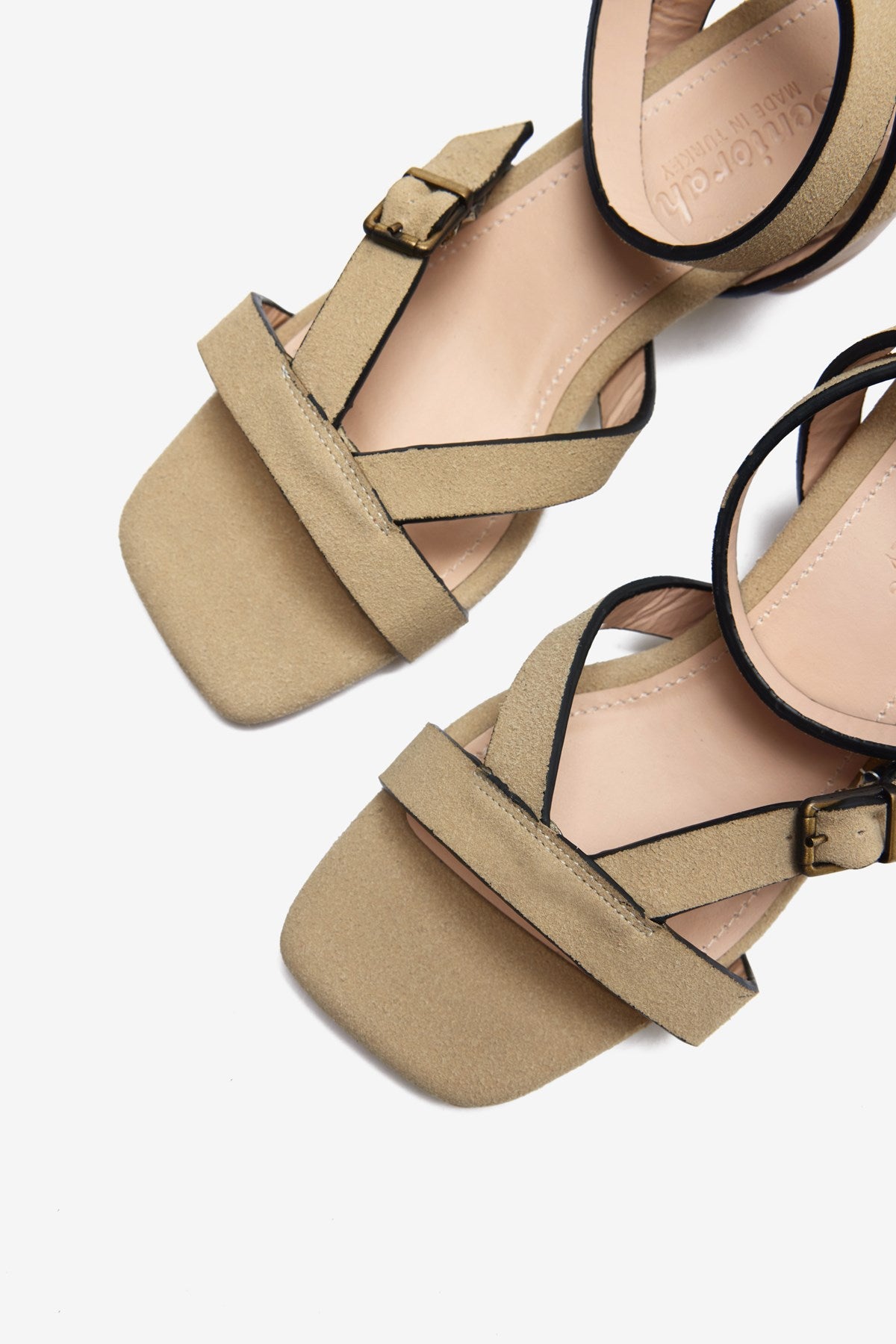 Florante Bej Süet Bilek Bağ Detaylı Kadın Kalın Topuklu Ayakkabı