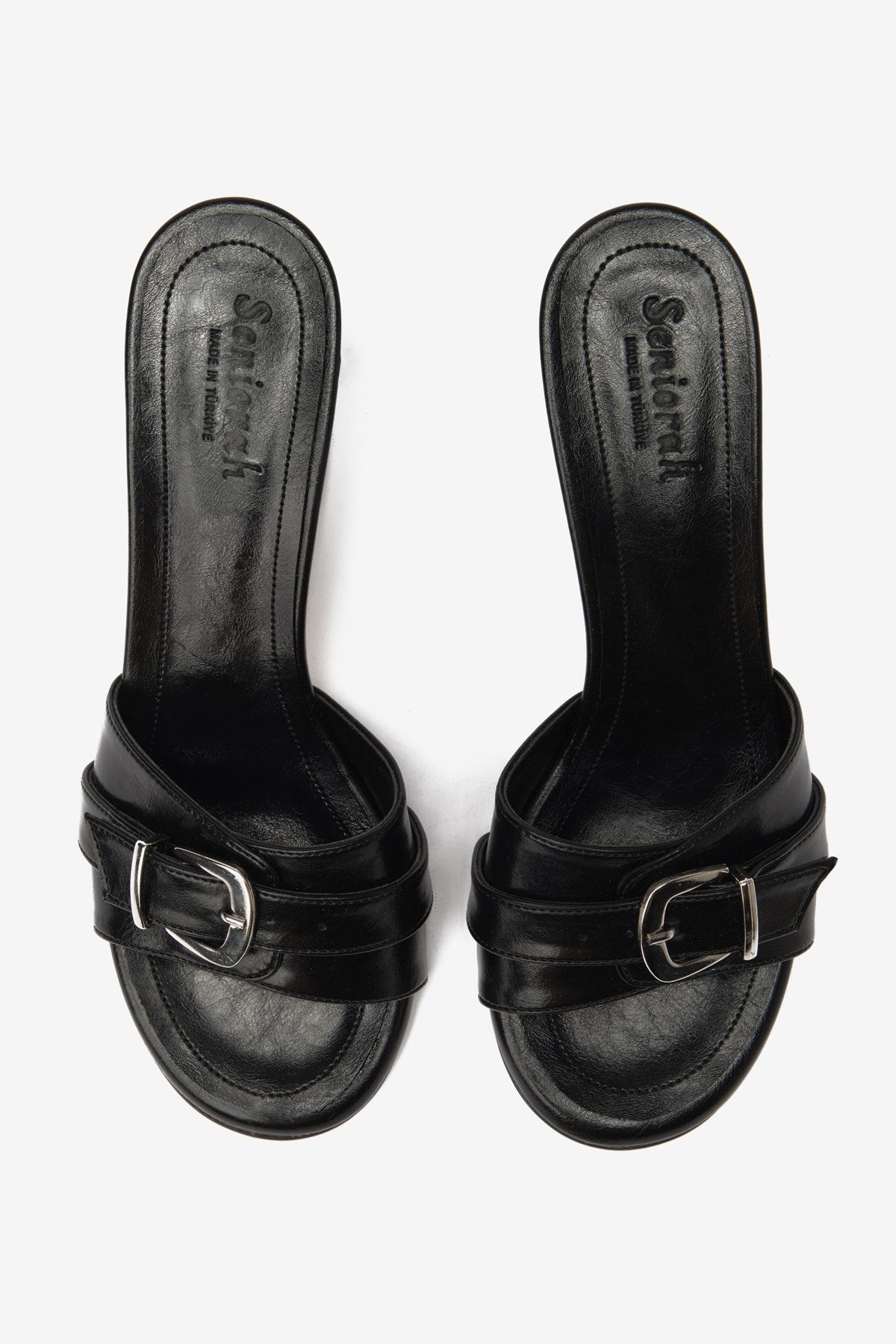 Kallia Siyah Rugan Toka Detaylı Topuklu Kadın Terlik