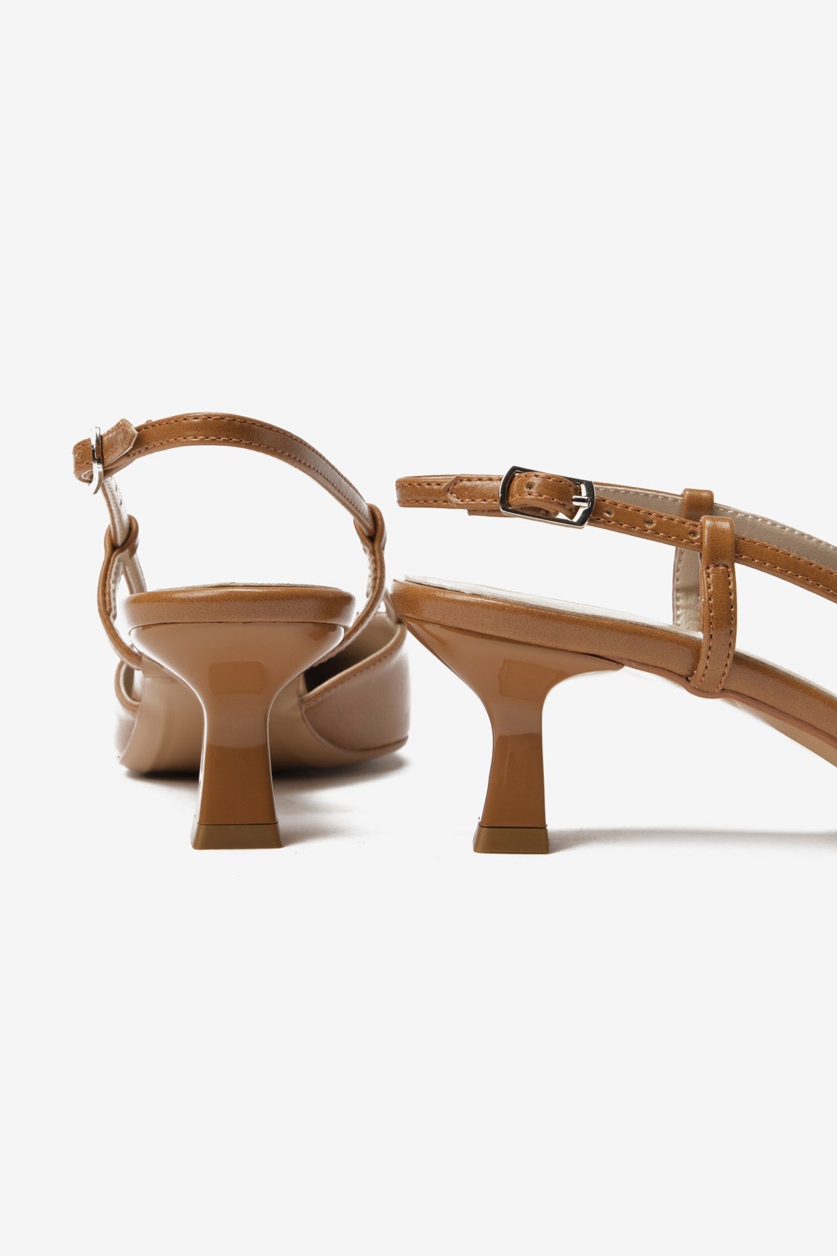 Taba Cilt Arkası Açık Kadın Topuklu Ayakkabı