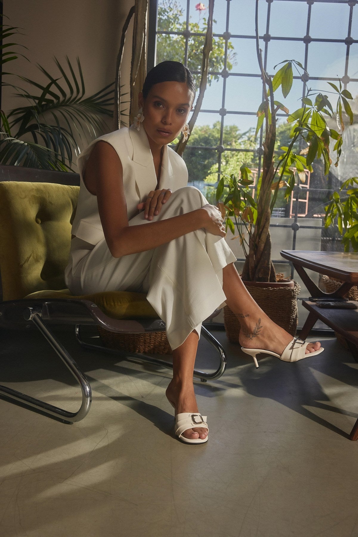 Kallia Krem Rugan Toka Detaylı Topuklu Kadın Terlik