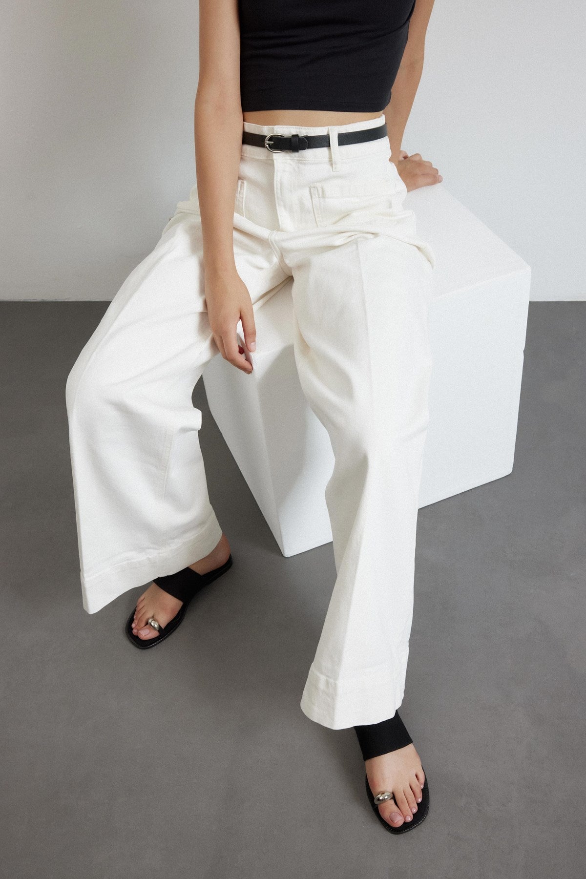 Breeze Siyah Süet Parmak Arası Kadın Terlik