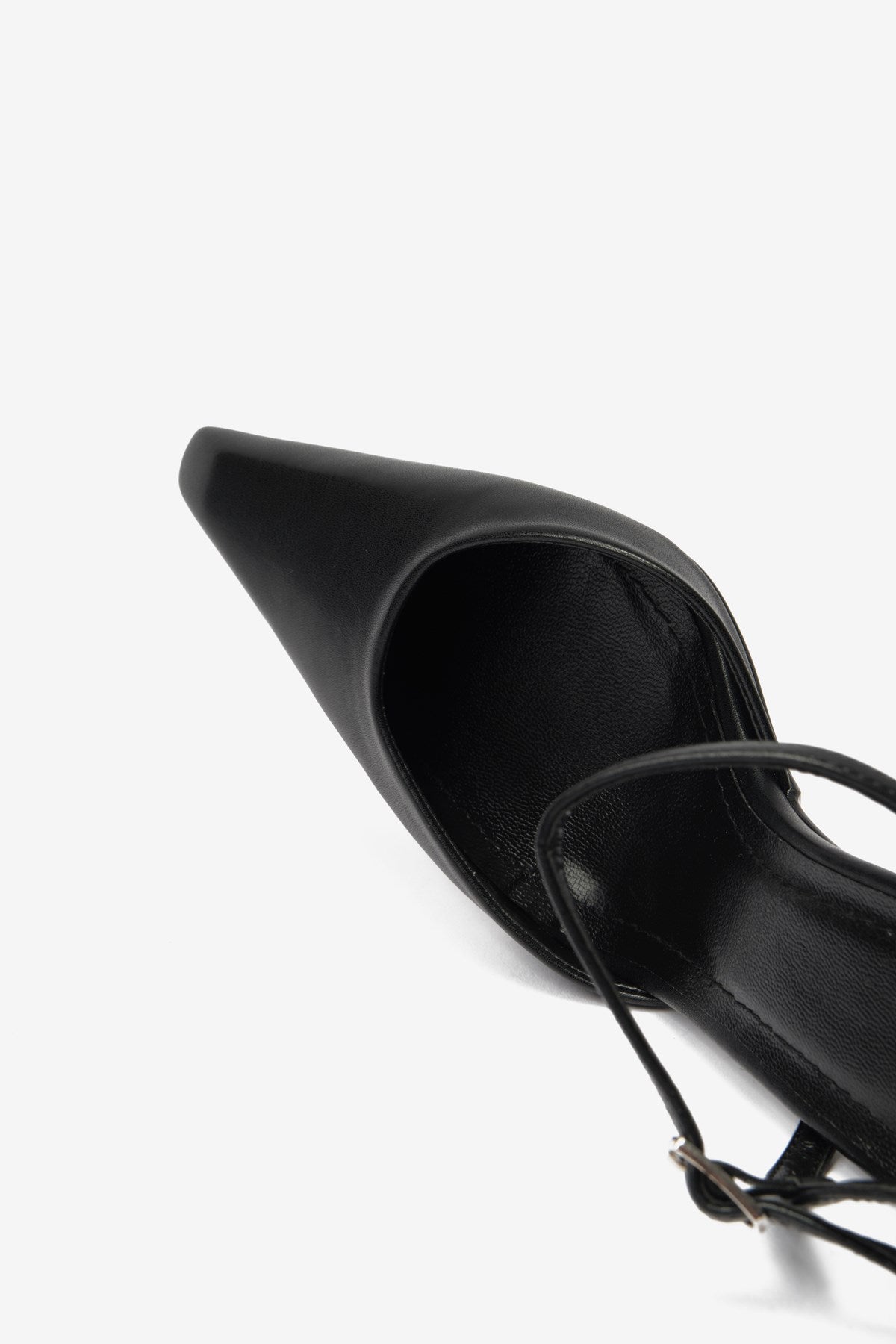 Siyah Cilt Bilek Bağlı Kadın Topuklu Ayakkabı