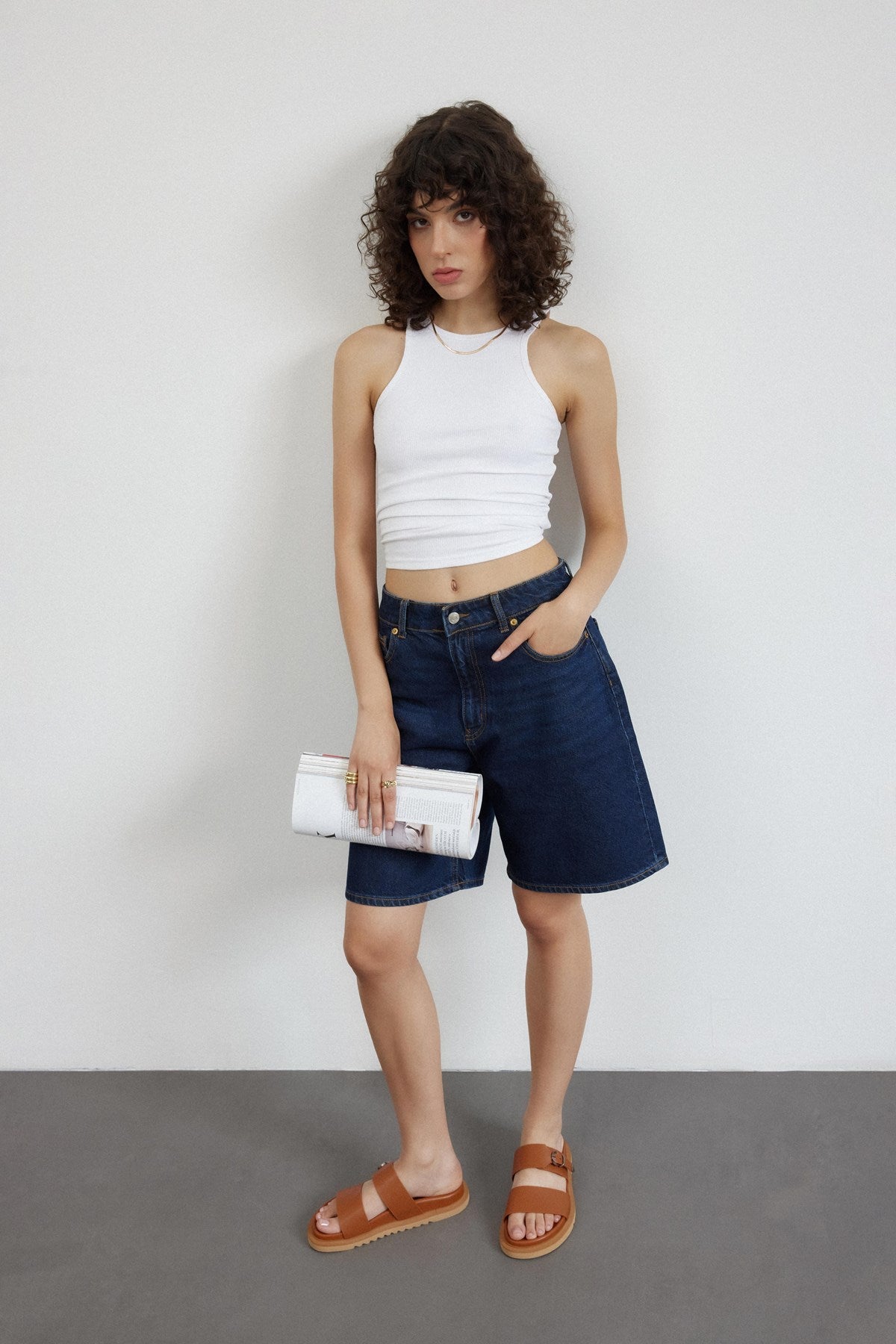 Softra Taba Cilt Kalın Bantlı Tek Toka Detaylı Kadın Terlik