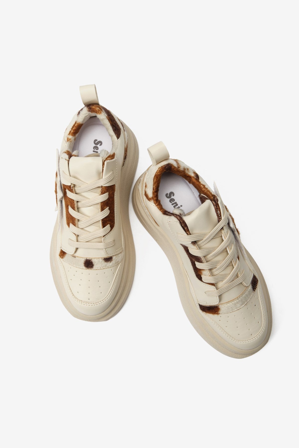 Krem Cilt Yıldız Desenli Kadın Spor Ayakkabı