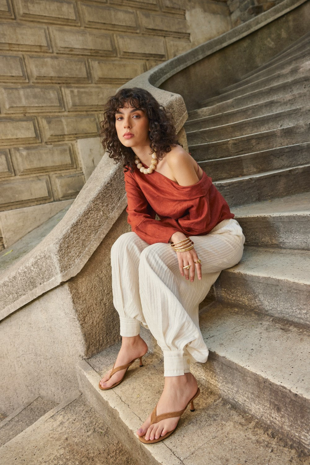 Oria Taba Süet Parmak Arası Topuklu Kadın Terlik