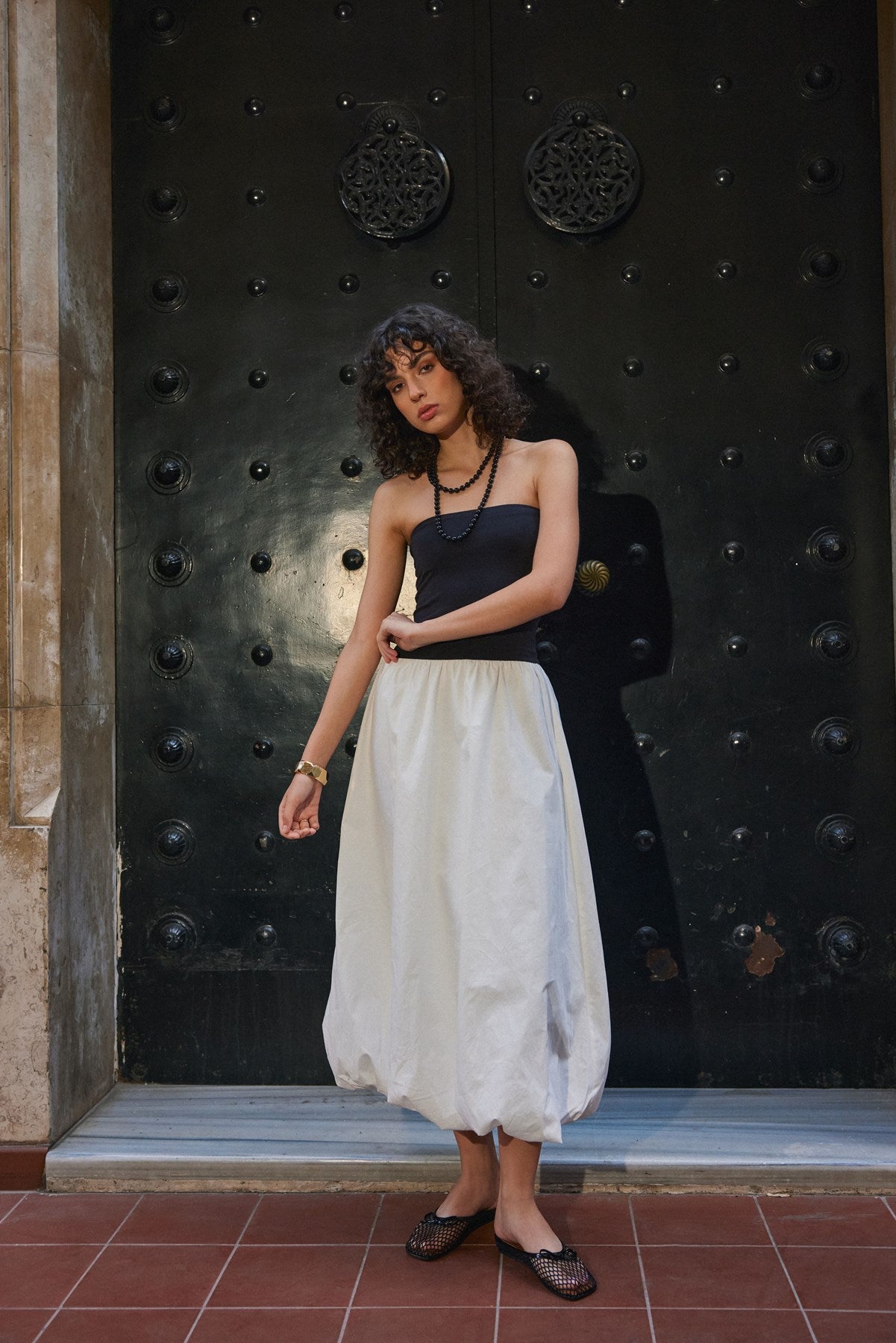 Siyah Fiyonk Detaylı File Kadın Terlik