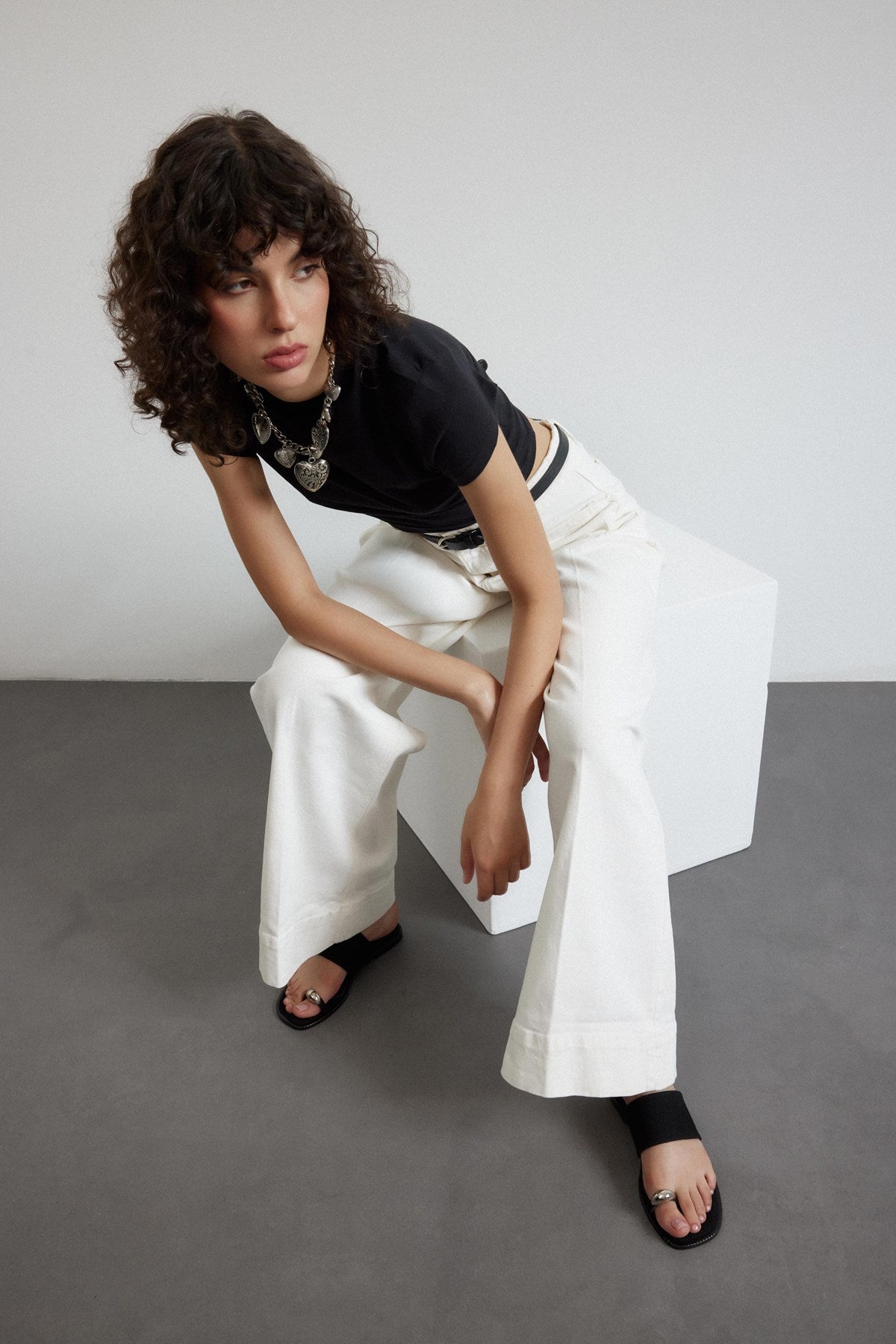 Breeze Siyah Süet Parmak Arası Kadın Terlik