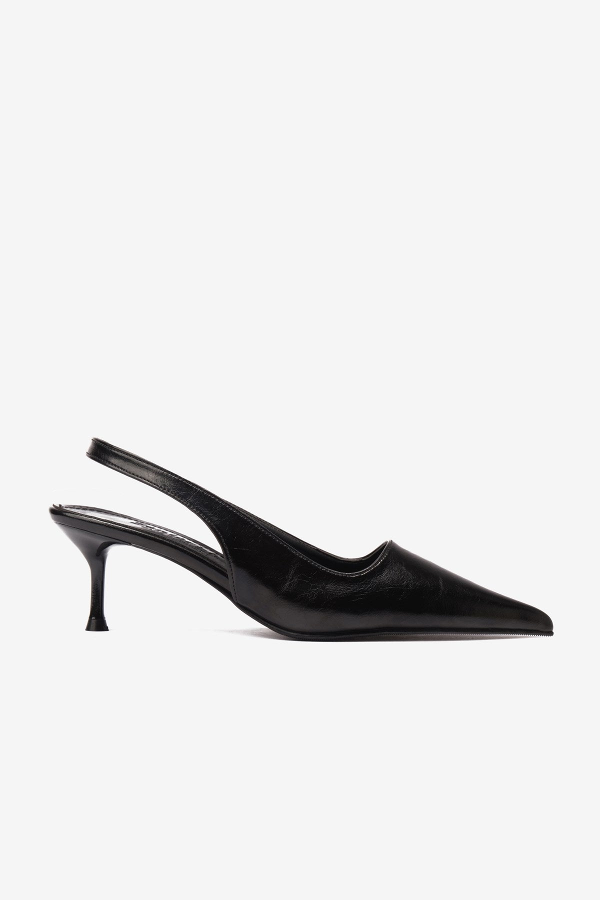 Noda Siyah Cilt Lastik Detaylı Kadın Topuklu Ayakkabı