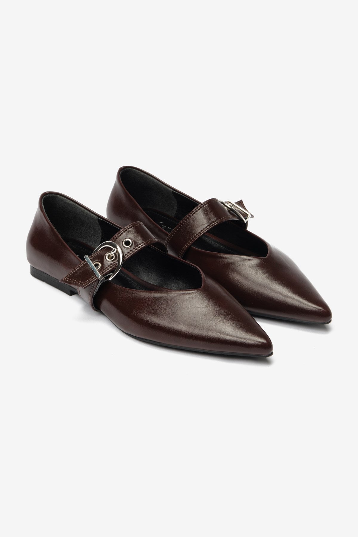 Bordo Rugan Toka Detaylı Sivri Burun Kadın Babet