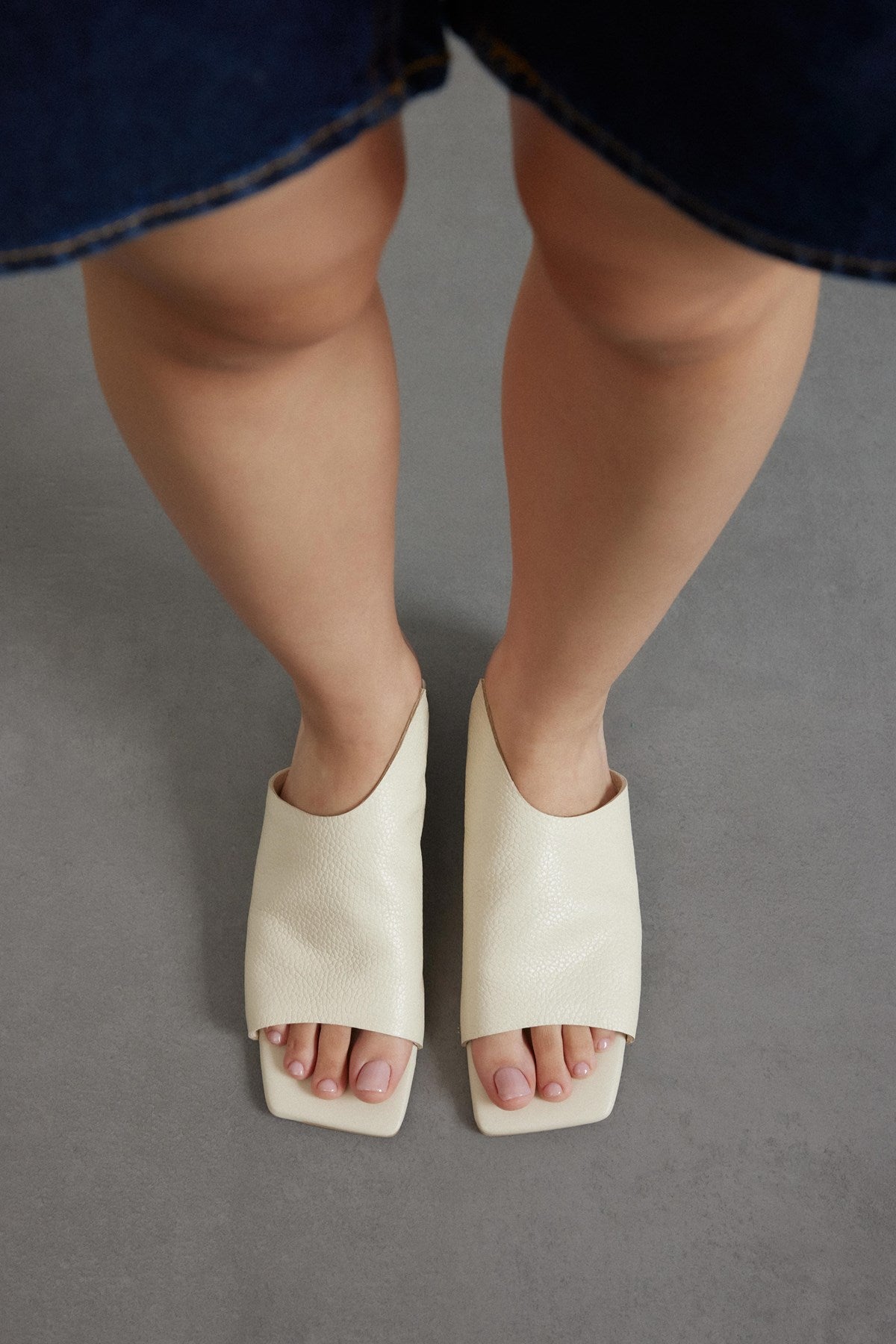 Mellow Bej Gerçek Deri Kadın Terlik