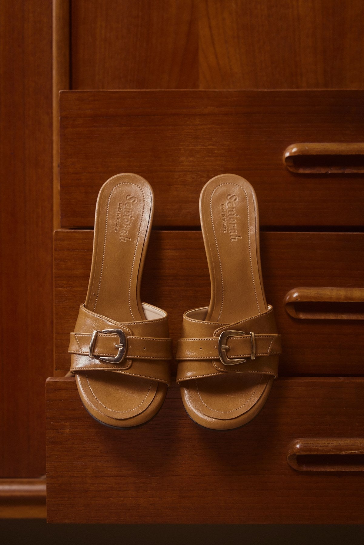 Kallia Taba Rugan Toka Detaylı Topuklu Kadın Terlik