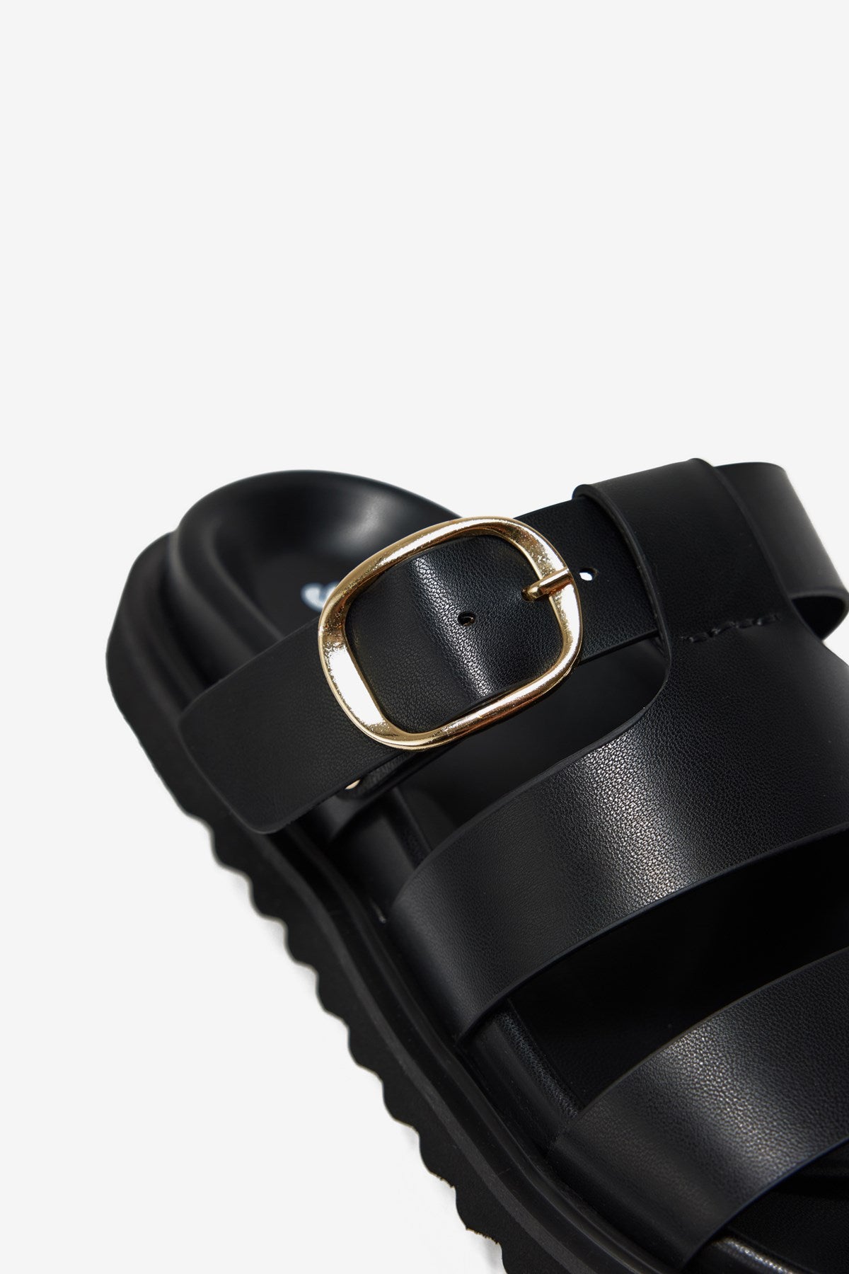 Via Siyah Cilt Üç Kalın Bantlı Tek Toka Detaylı Kadın Terlik