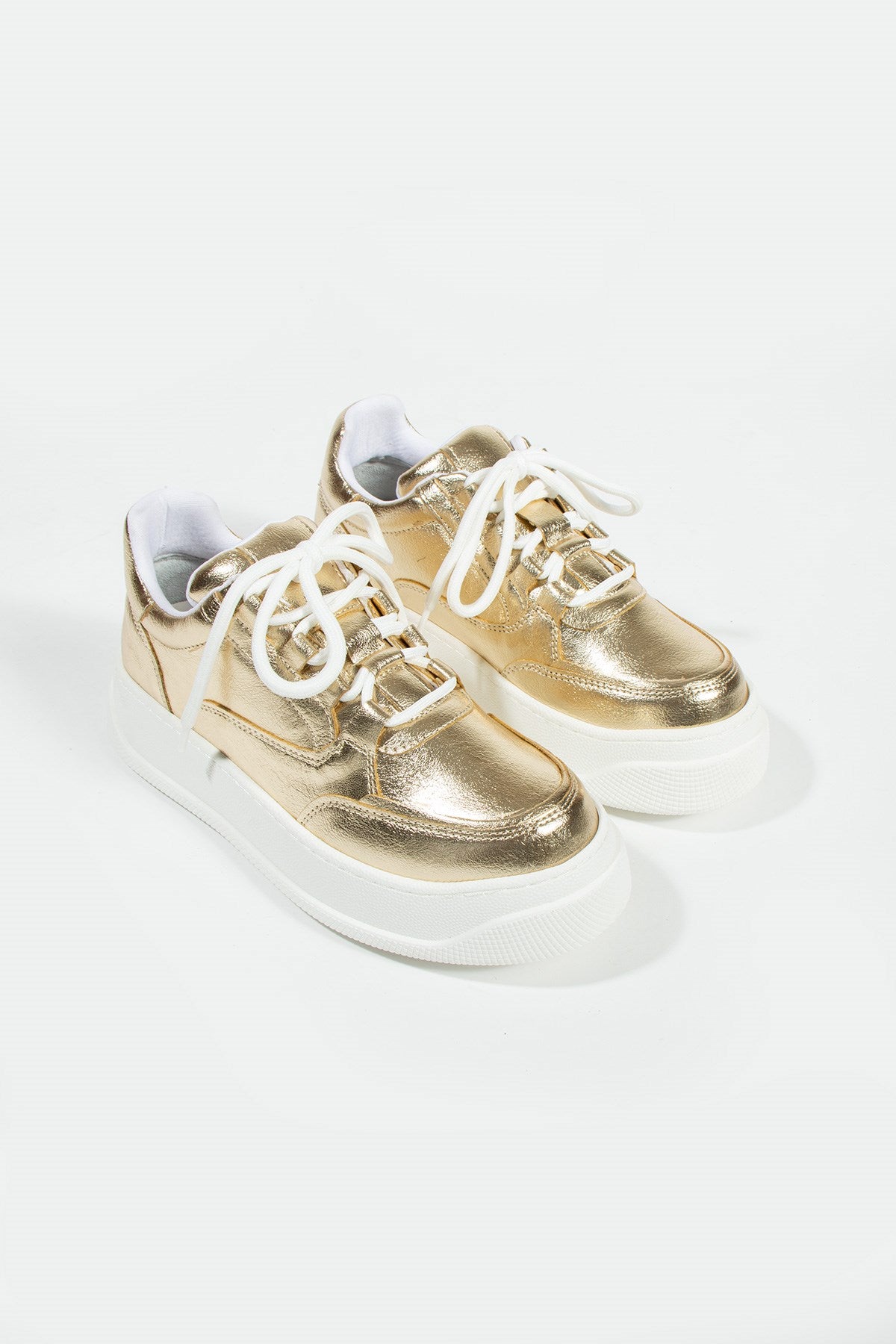 Galaxy Altın Metalik Cilt Kadın Spor Ayakkabı
