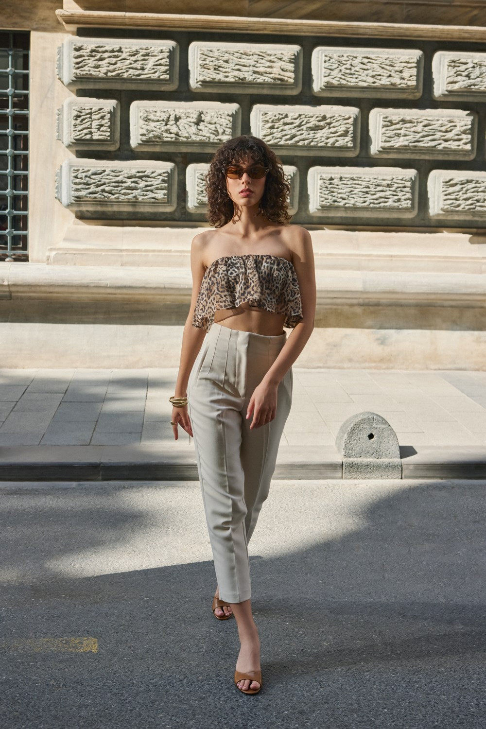 Taba Cilt Tek Bant Topuklu Kadın Terlik