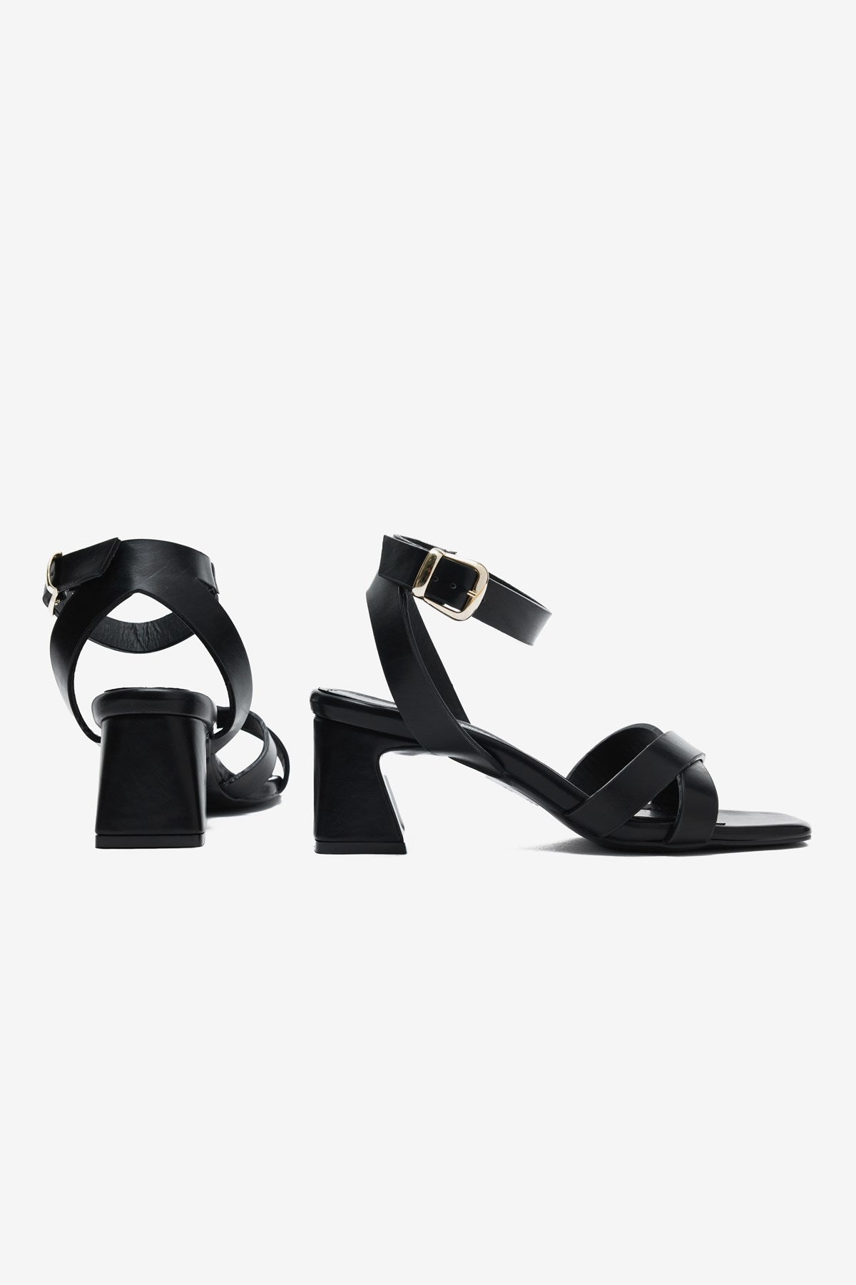 Miraluna Siyah Cilt Bilek Toka Detaylı Kadın Kalın Topuklu Ayakkabı