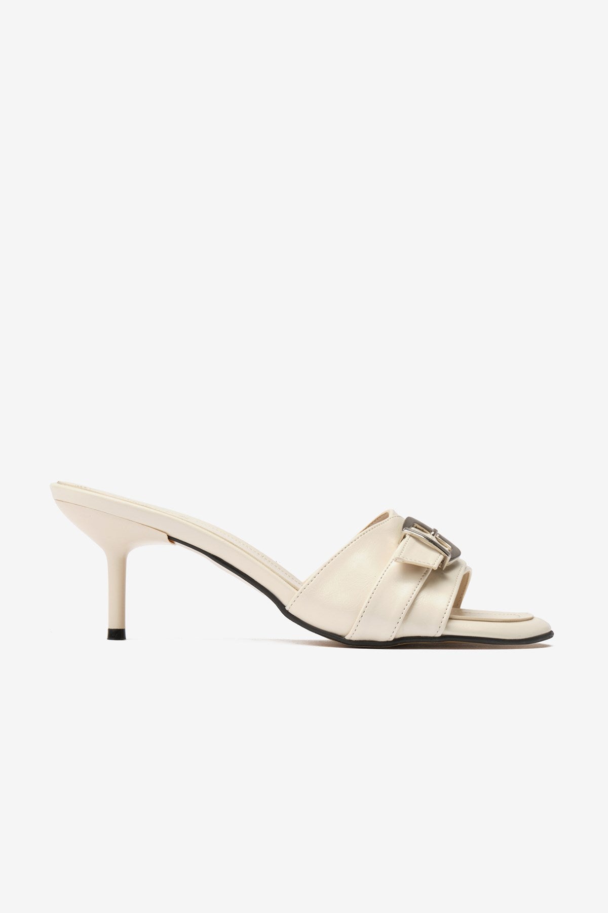 Kallia Krem Rugan Toka Detaylı Topuklu Kadın Terlik