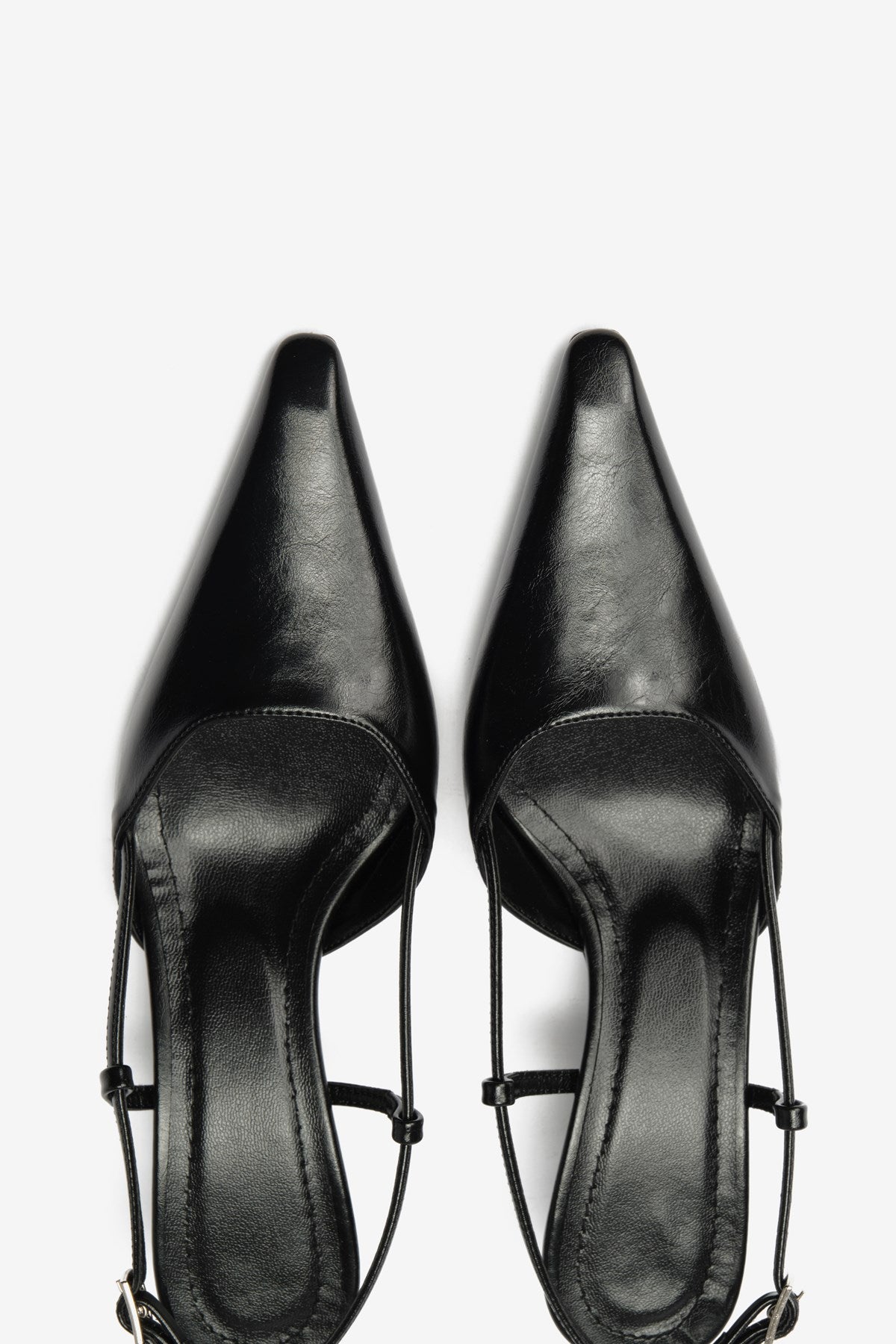 Siyah Cilt Arkası Açık Kadın Topuklu Ayakkabı