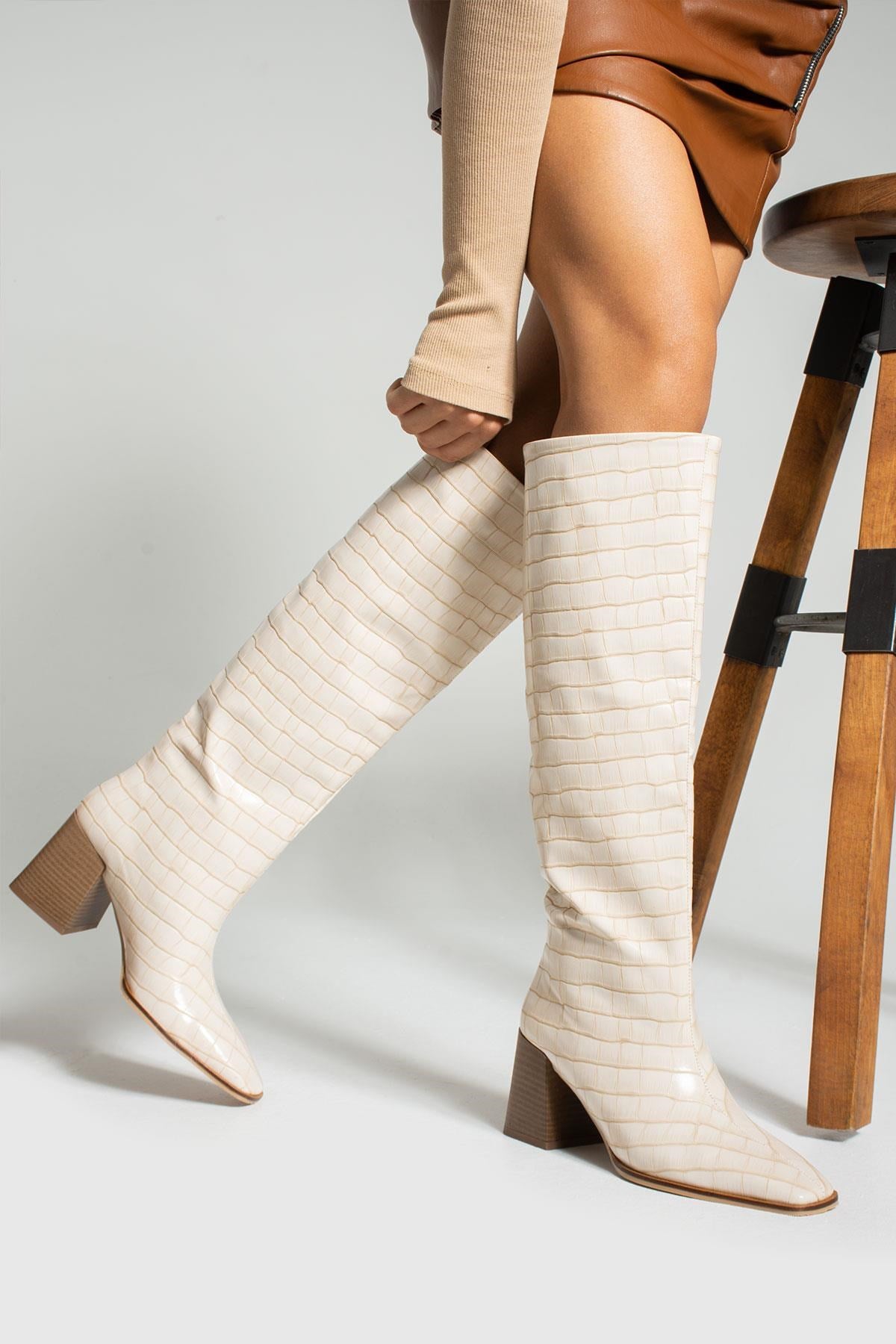 Çuha Bej Kroko Cilt  Kadın Topuklu Çizme