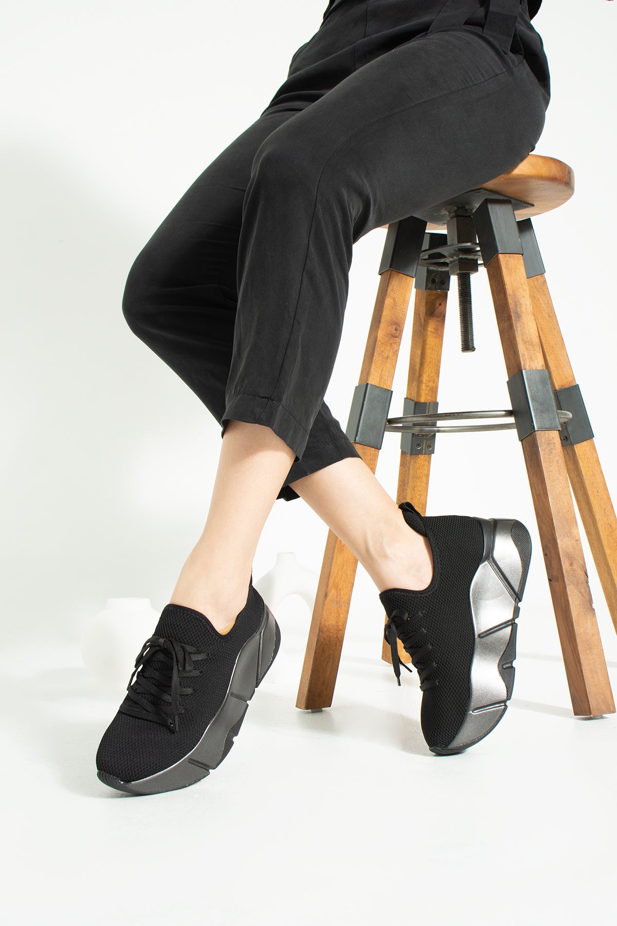 İrene Siyah-Platin Streç File Kadın Spor Ayakkabı