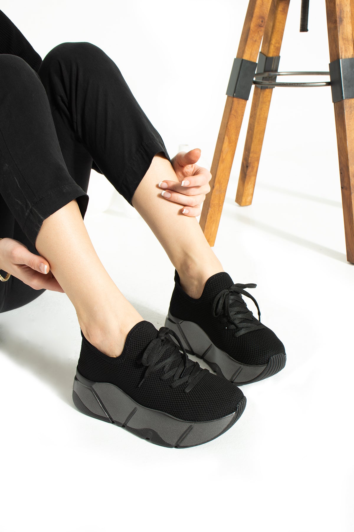 İrene Siyah-Platin Streç File Kadın Spor Ayakkabı