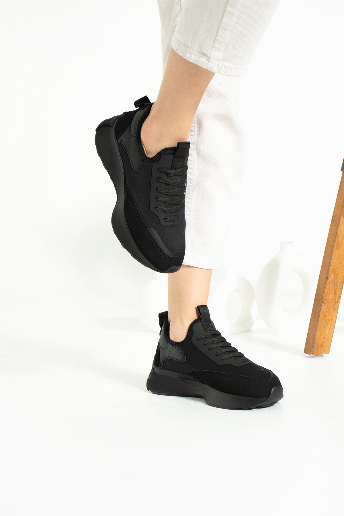 Dimity Siyah Gerçek Deri Süet Kadın Spor Ayakkabı
