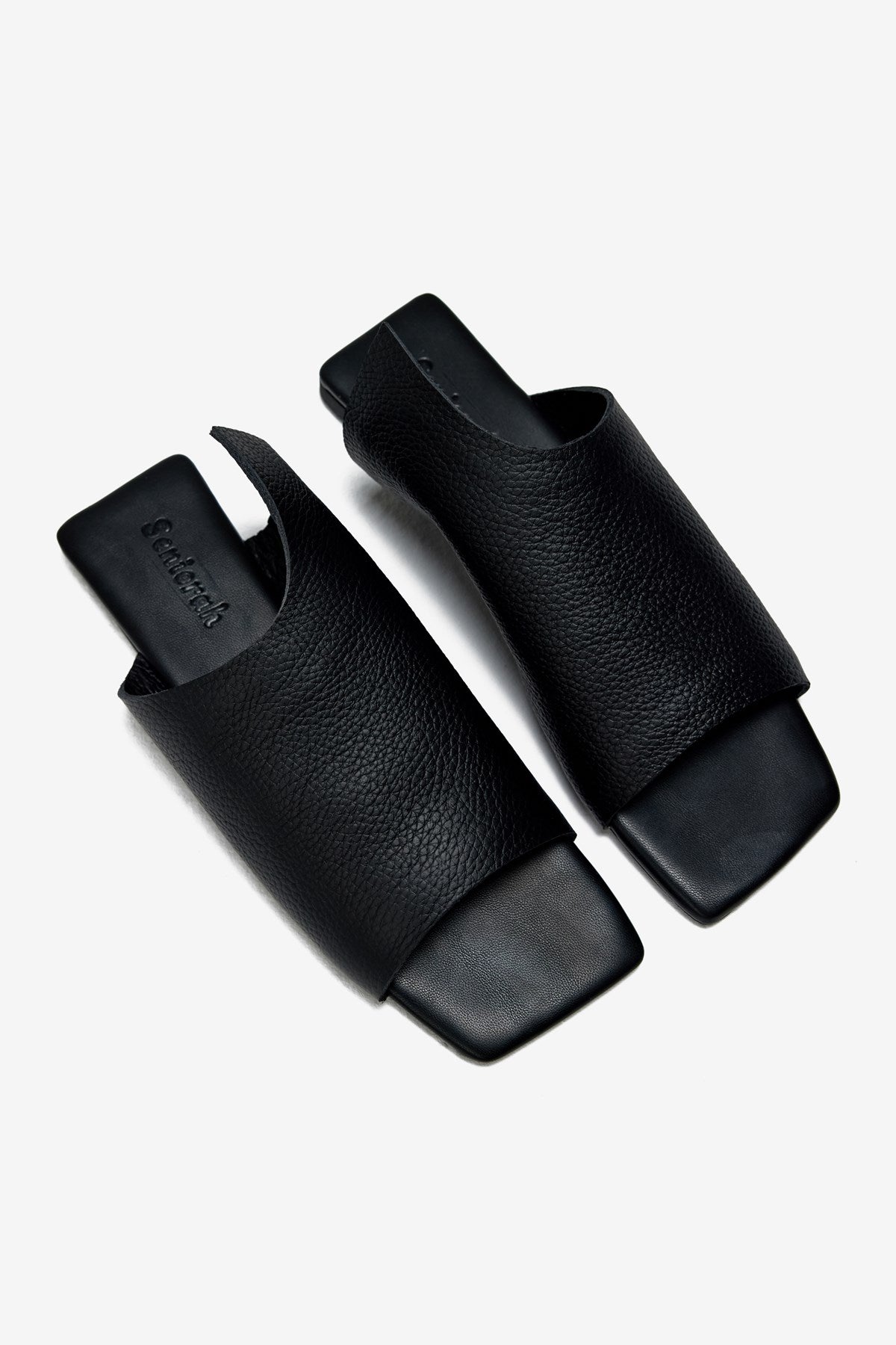 Mellow Siyah Gerçek Deri Kadın Terlik