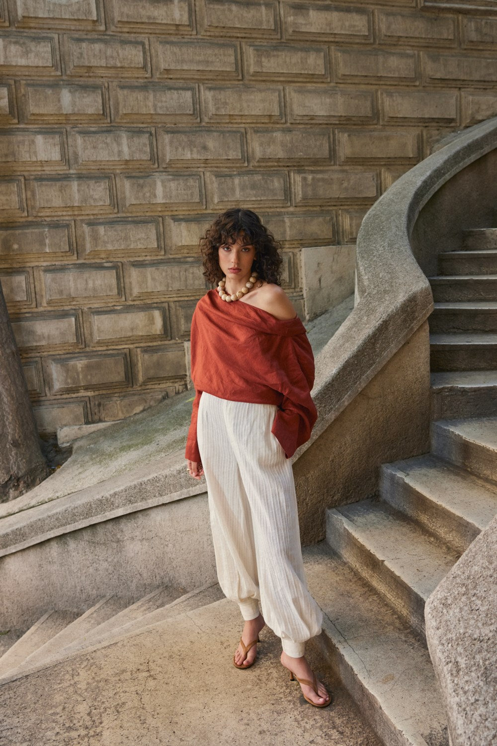 Oria Taba Süet Parmak Arası Topuklu Kadın Terlik