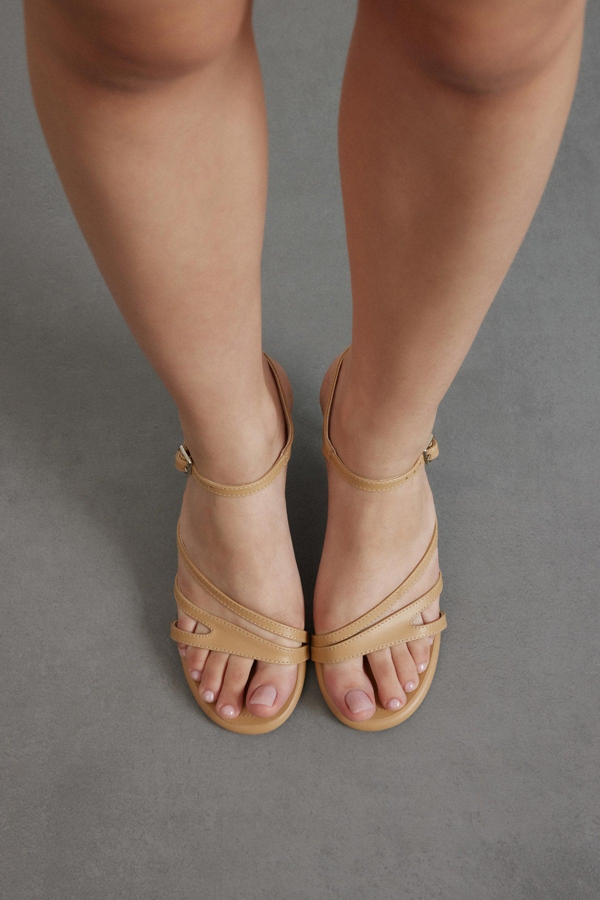 Nerissa  Bej Cilt İnce Bantlı Kadın Topuklu Ayakkabı