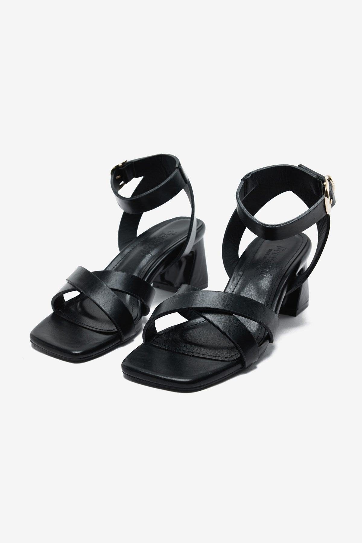 Miraluna Siyah Cilt Bilek Toka Detaylı Kadın Kalın Topuklu Ayakkabı